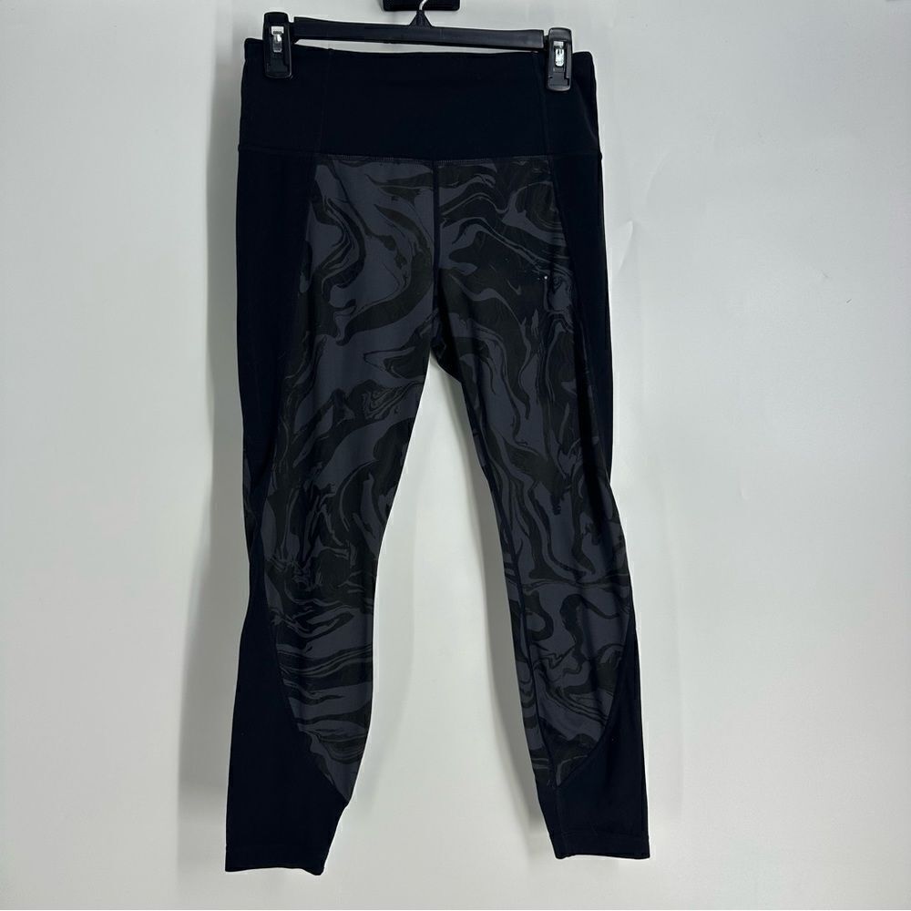 ATLETA Cropped Marbled Black Athletic Leggings Sz M